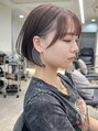 グラフ 日本橋(GRAFF) チラッと見えるイヤリングカラーボブ、ショート