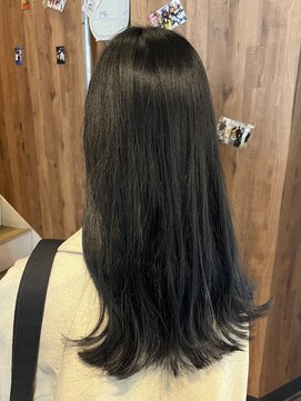 アヴァンス 天王寺店(AVANCE.) ブルーブラック×透明感