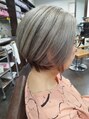 シンクヘアー(think hair by tori) 白髪が目立ちにくいハイトーンカラー×襟足スッキリレイヤー
