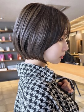 ロンド ラマ 岐阜(Lond bla-ma) ショートボブ/ショート/丸みショート/顔まわり