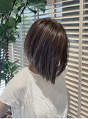 白髪ぼかしハイライト大人ショートデザインカラー脱白髪染め