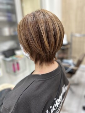 スギモト 上尾店(SUGIMOTO) 大人ハイライトショート20代30代40代明るい白髪染め髪質改善上尾