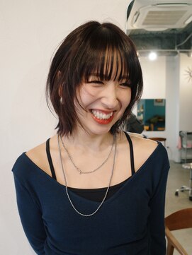 ヨー(Yoh-) 【ボブレイヤー/阿部達哉】ミディアムボブ/レイヤーカット