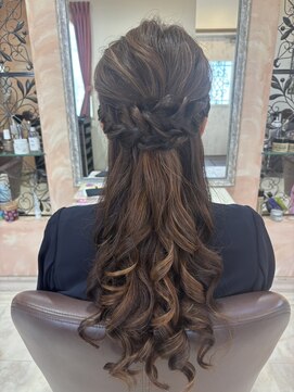 ニコ(nico) ハーフアップ巻き