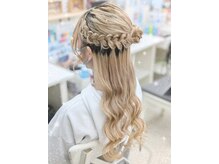 ヘアーメイク ティアラ(Hair make Tiara)