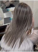 シャドールーツアッシュグレー