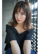 リシェル(RICHEL)&nbsp;ちょいハネミディアム　簡単スタイリング　小顔ヘア　前髪カット