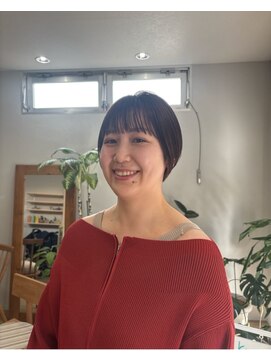 丸みが可愛いショート