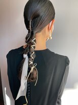 フェンヘアーアイス 中目黒(Fen.hair ici)&nbsp;編み込みポニーテール◎大人カジュアルツインヘアアレンジ