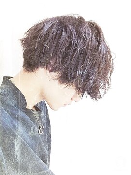 シン(syn) スパイラルパーマ　ツイストスパイラルパーマ 波巻きパーマ