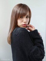 ルティア(Lutia)&nbsp;流しバング ミルキーグレージュ ナチュラルストレート★★