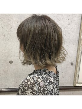 レジスタヘアーワークス (REGISTA hair works) ボブでオリーブグレージュ♪