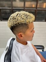 バーバーブロス 吉祥寺店(BARBER BROS)&nbsp;【LUDLOW BROS.】MasatakaYuma 金髪パーマ