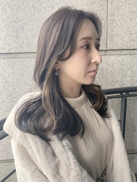 ミラレスカ 栄(MIRA RESCA) 透明感インナーカラー