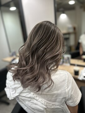 ラフ 難波店(LAFF) #黒髪#ボブルフ#ネビージュ#小顔#ワンレン