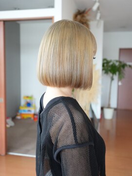 スタジオフィット(STUDIO FITTO) ベージュ系カラー　初ブリーチVer