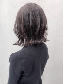 ギークス(GEEKS) 【GEEKS渋谷】くびれボブ/伸ばしかけ/グレージュ/20代30代/小顔