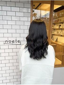 ノエル(noele) マロンブラウン×ロングレイヤー