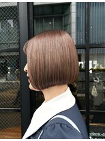 オーガニック アトリエ 大宮(organic+atelier)&nbsp;白髪ぼかしハイライト×ひし形ショートボブ◎夏イメチェン
