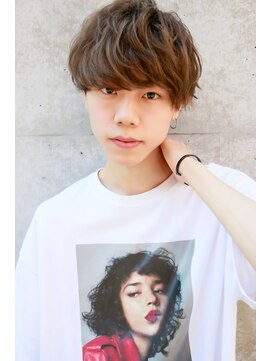 フェリアファム 北千里(FERIA fam) ハイライトカラー/ミルクティーベージュ/レイヤーカット