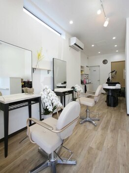 大人女性ならではのお悩みも相談しやすい、ゆったりした落ち着きある空間が魅力的なプライベートサロン＊