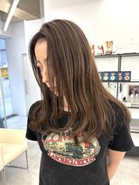 ブラウン(Brown)&nbsp;レイヤーカット大人ハイライトカラー