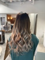 フツーロ 栄(FUTURO) #プルエクステ#プルシールエクステ#エクステ#髪質改善#栄#名古屋