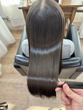 アルベリー ヘアーアンドスパ 浜松上島店(ALBELY hair&spa) ツヤサラ縮毛矯正