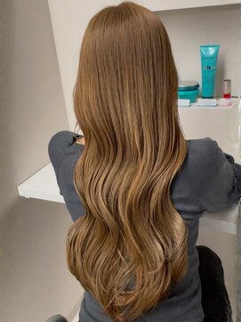 シイム(CYM) 透明感ミルクティーアッシュベージュ/艶髪/ケアカラー