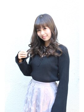 アローラ 三軒茶屋(Allora) ダークなアッシュスタイル