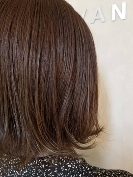 ヴァンカウンシル 札幌本店(VAN COUNCIL) オリーブグレージュ×外ハネボブ