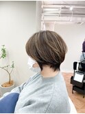 ショートヘア_マロンベージュ Aラインボブ かきあげ