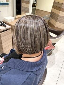 アッシュ 中山店(Ash) 【家郷限定】脱白髪染めのテクニックカラー