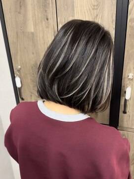 ヴィフ 大船(VIF) イメチェンヘア/ショコラアッシュ/小顔カット/モテ髪ハイライト