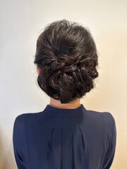 アップスタイルヘアセット