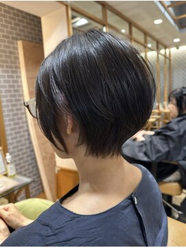 クラップス 京急富岡(CLAPS) 大人マッシュショート丸みショート黒髪ショートベリーショート
