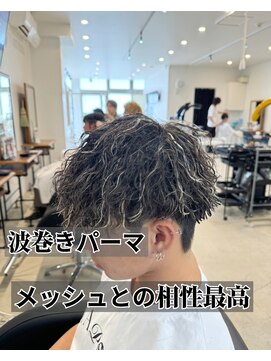 レジット メンズ ヘアサロン(LEGIT MEN's HAIR SALON) 波巻きパーマ