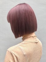 シロ(SiLO)&nbsp;切りっぱなしボブ×ピンクベージュ