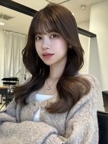 エヌアイ オモテサンドウ(ni omotesando)&nbsp;☆くびれヘア 顔周りカット ブラウンカラー☆