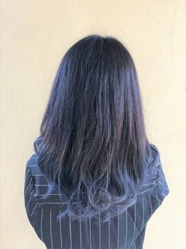 黒と青のグラデーションカラー L キャパジャストヘアー Capa Just Hair のヘアカタログ ホットペッパービューティー