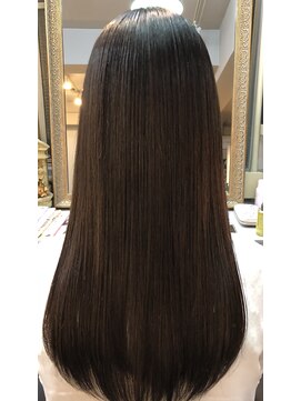 フィル(Fil HAIR and SPA) ミネコラ高濃度水素トリートメント