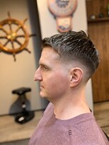 バーバー スタジオ ラフテル(Barber Studio RAFTEL)&nbsp;スキンフェード アップバング