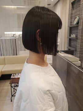 ラフィット 下大利店(lafit) 切りっぱなしボブ　髪質改善　２０代３０代　Lafit下大利