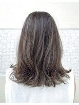 馴染ませハイライト☆白髪ぼかし☆ロブ☆池上まさよし☆