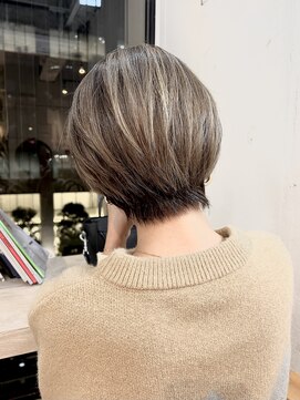 ヘアーワークス ヘルム 渋谷店(HAIR WORKS HELM) 【HELM渋谷】ハイライトショート