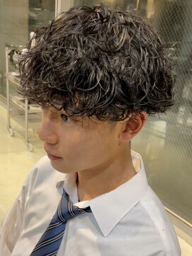 フィフス 栄(fifth) 波巻きパーマツイストパーマメンズマッシュ波巻きスパイラル栄駅