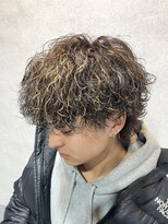 ブラック 渋谷(BLUCK)&nbsp;【渋谷駅徒歩6分☆メンズ特化】波巻きハイライト