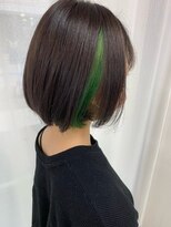 ルノン(LUNON) チョコレートブラウン×ネオングリーン インナーカラー/ボブ