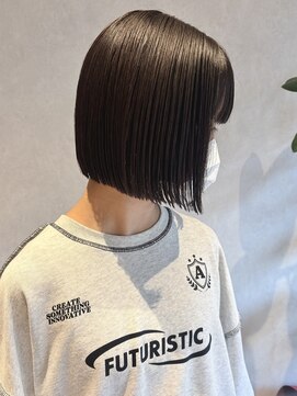 コンフィー(comfy) 【mimura】ボブ ぱつっとボブ 切りっぱなしボブ 草加 谷塚