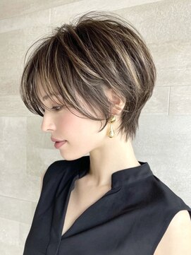 エダ 鎌倉(edA.) 小顔ショート＃ショート＃ボブ＃３０代＃４０代